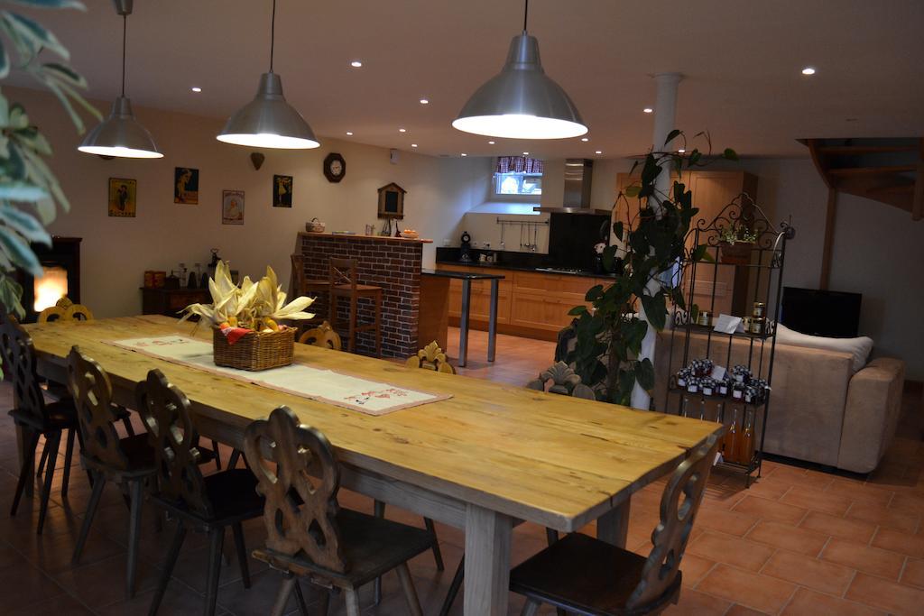 苏部雷黑赛尔住宿加早餐旅馆 Schillersdorf 外观 照片